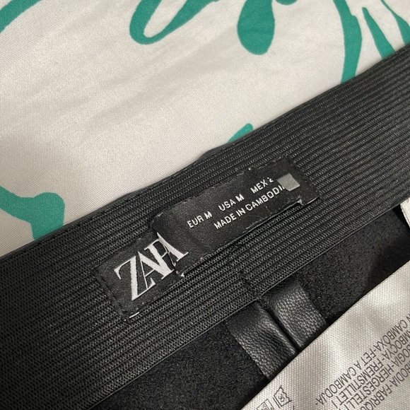 Zara leather pants - Picture 3 of 5